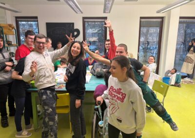 Keramická dílna žije závěrečnými pracemi